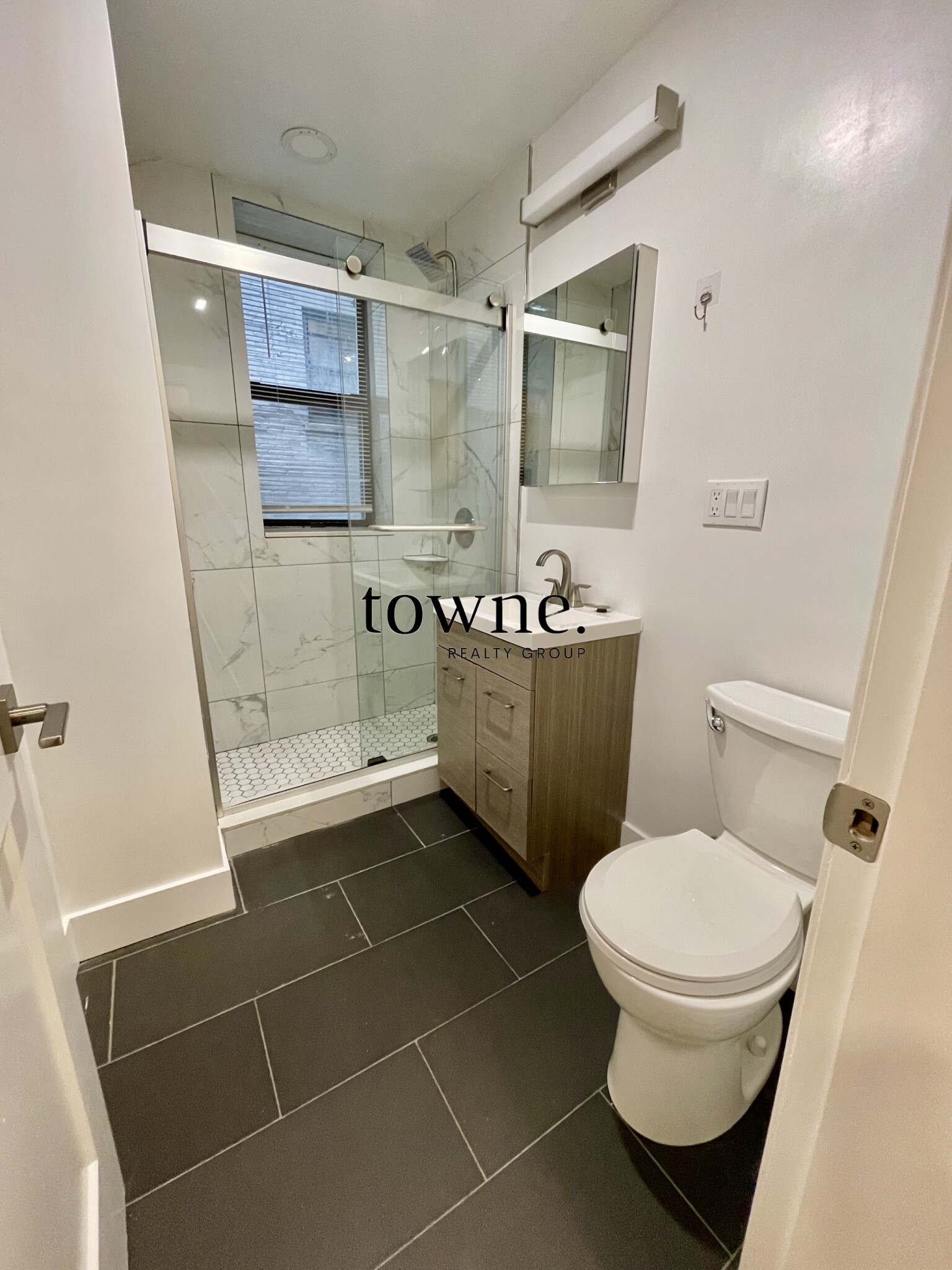 19 Peterborough St, Fenway