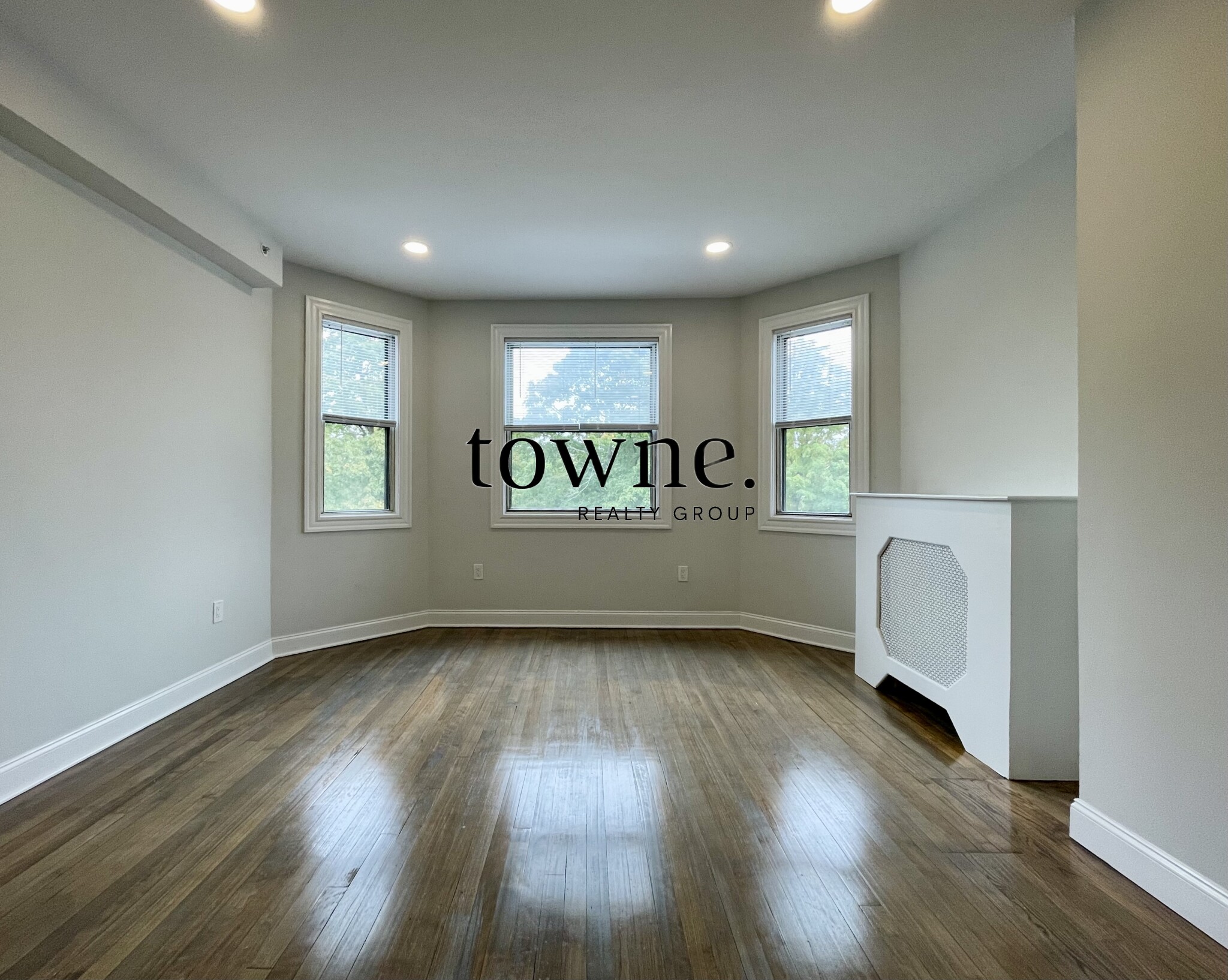 400 Centre St, Newton Corner