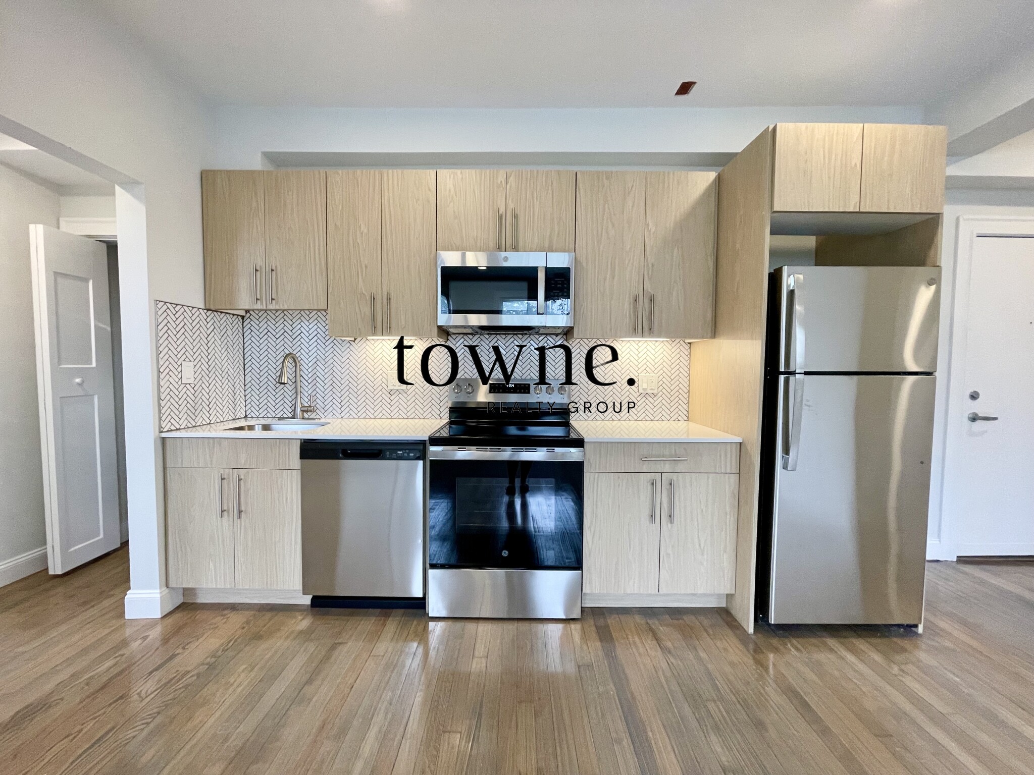 400 Centre St, Newton Corner