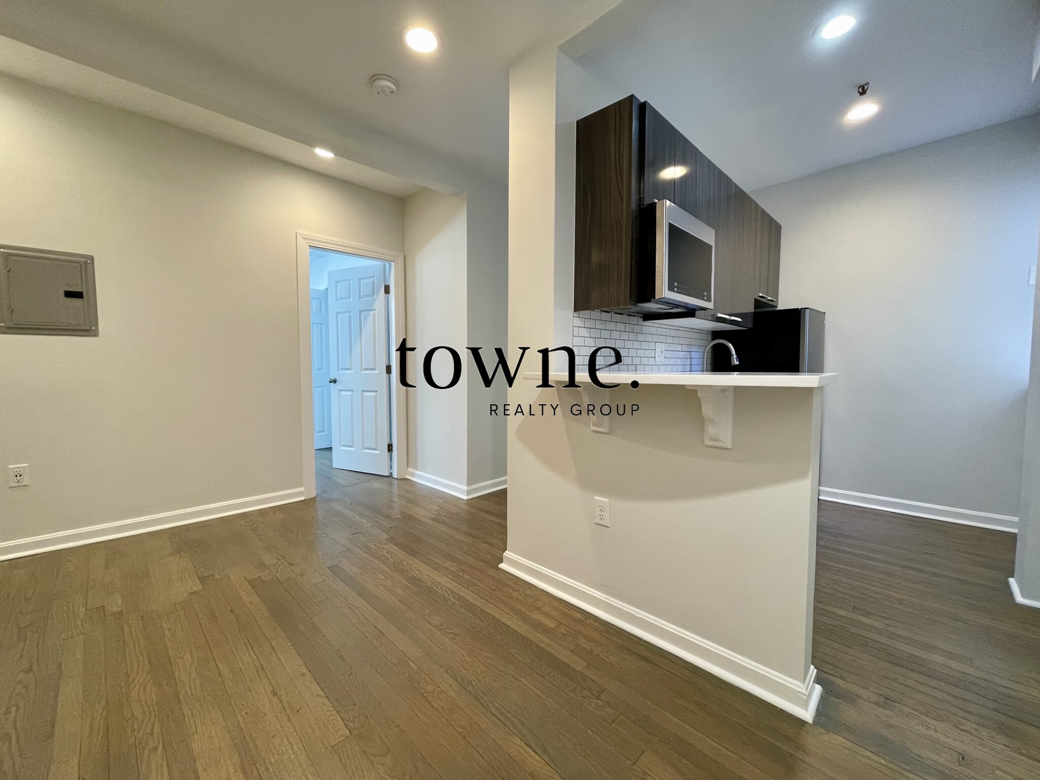 11 Peterborough St, Fenway