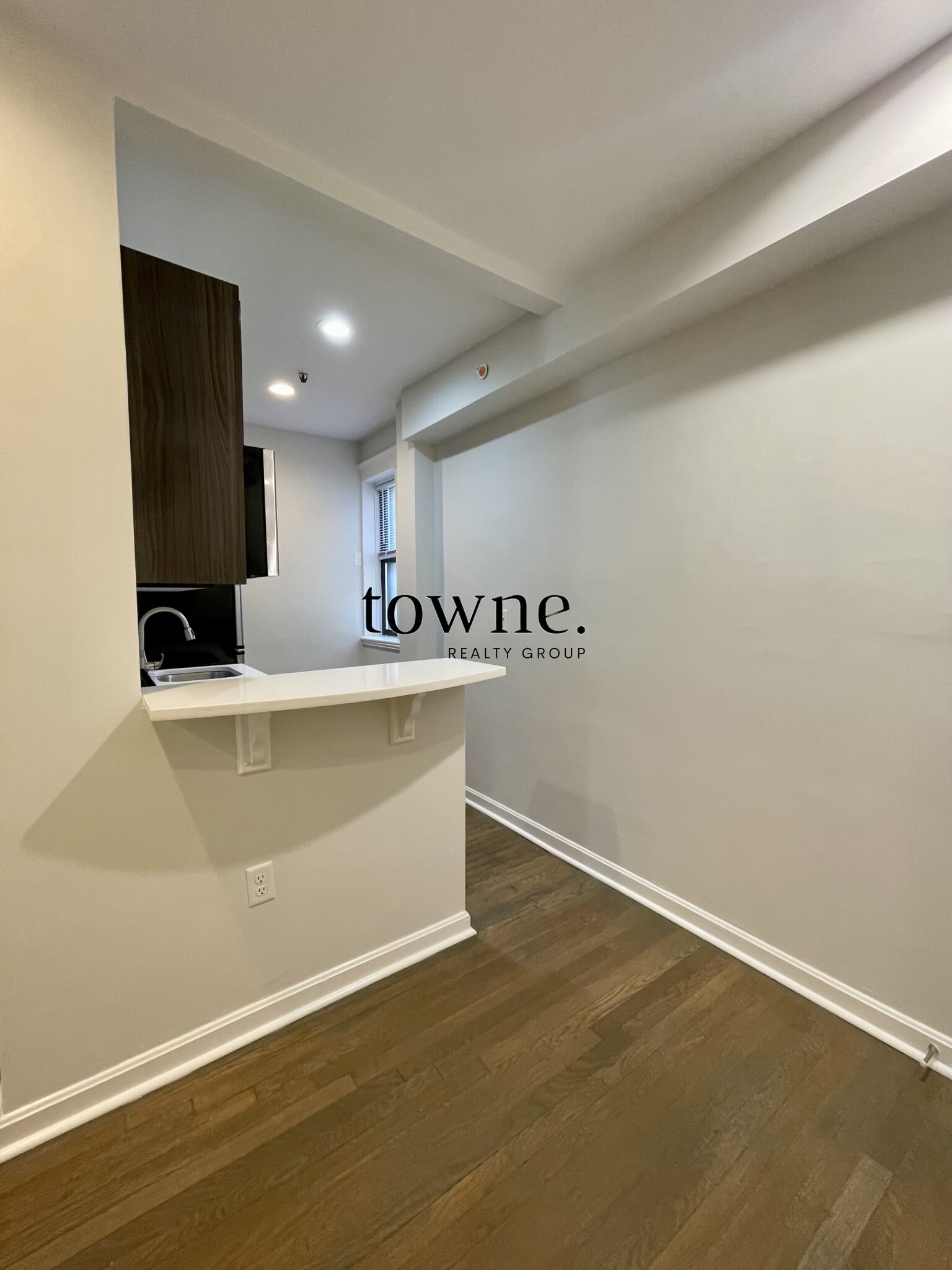 11 Peterborough St, Fenway