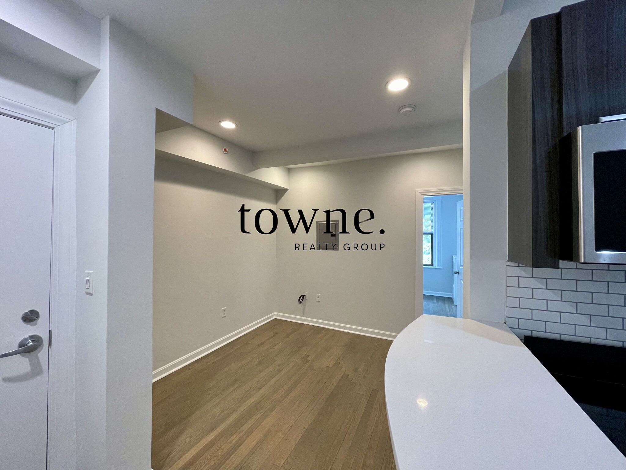 11 Peterborough St, Fenway