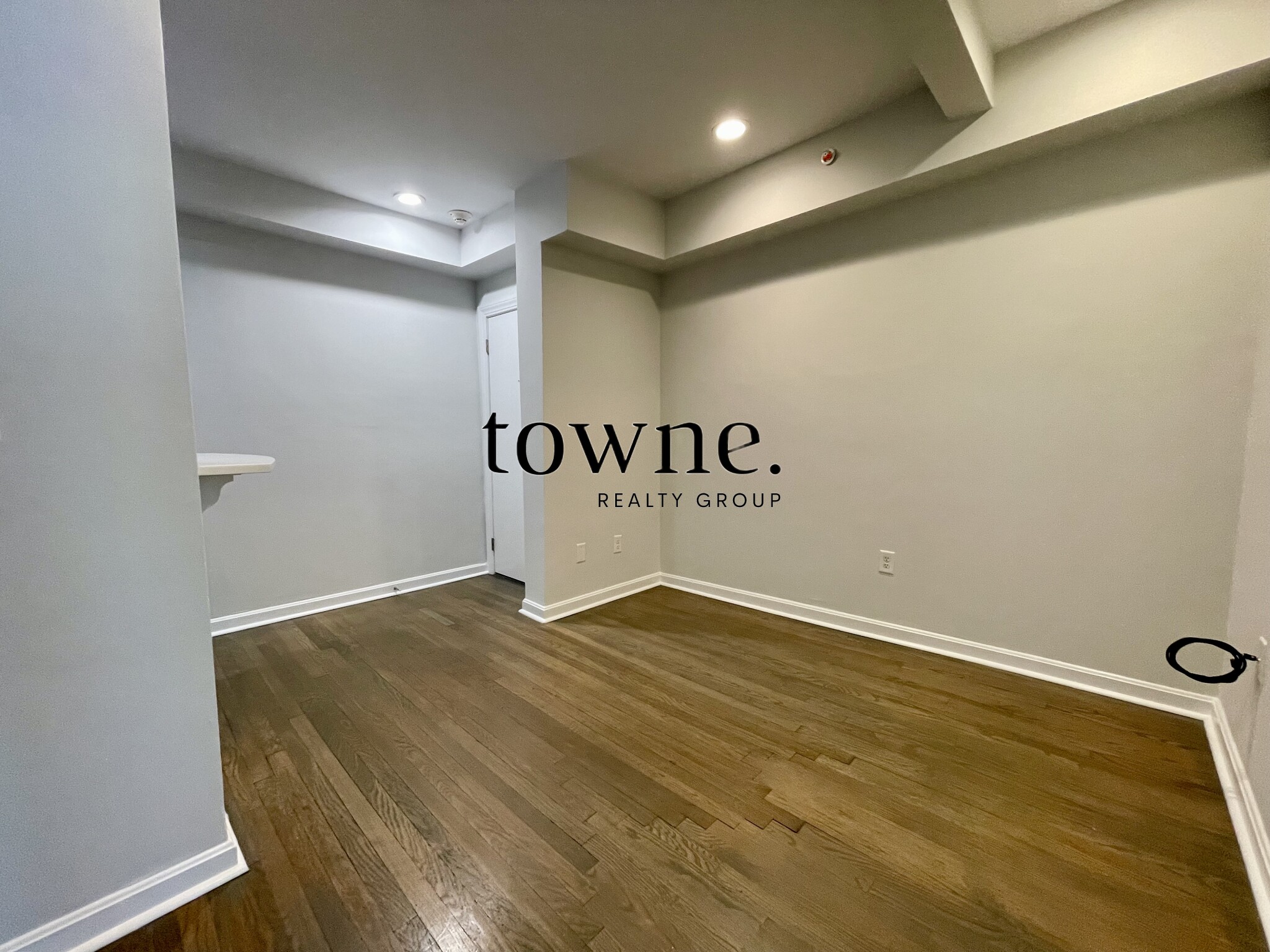 11 Peterborough St, Fenway