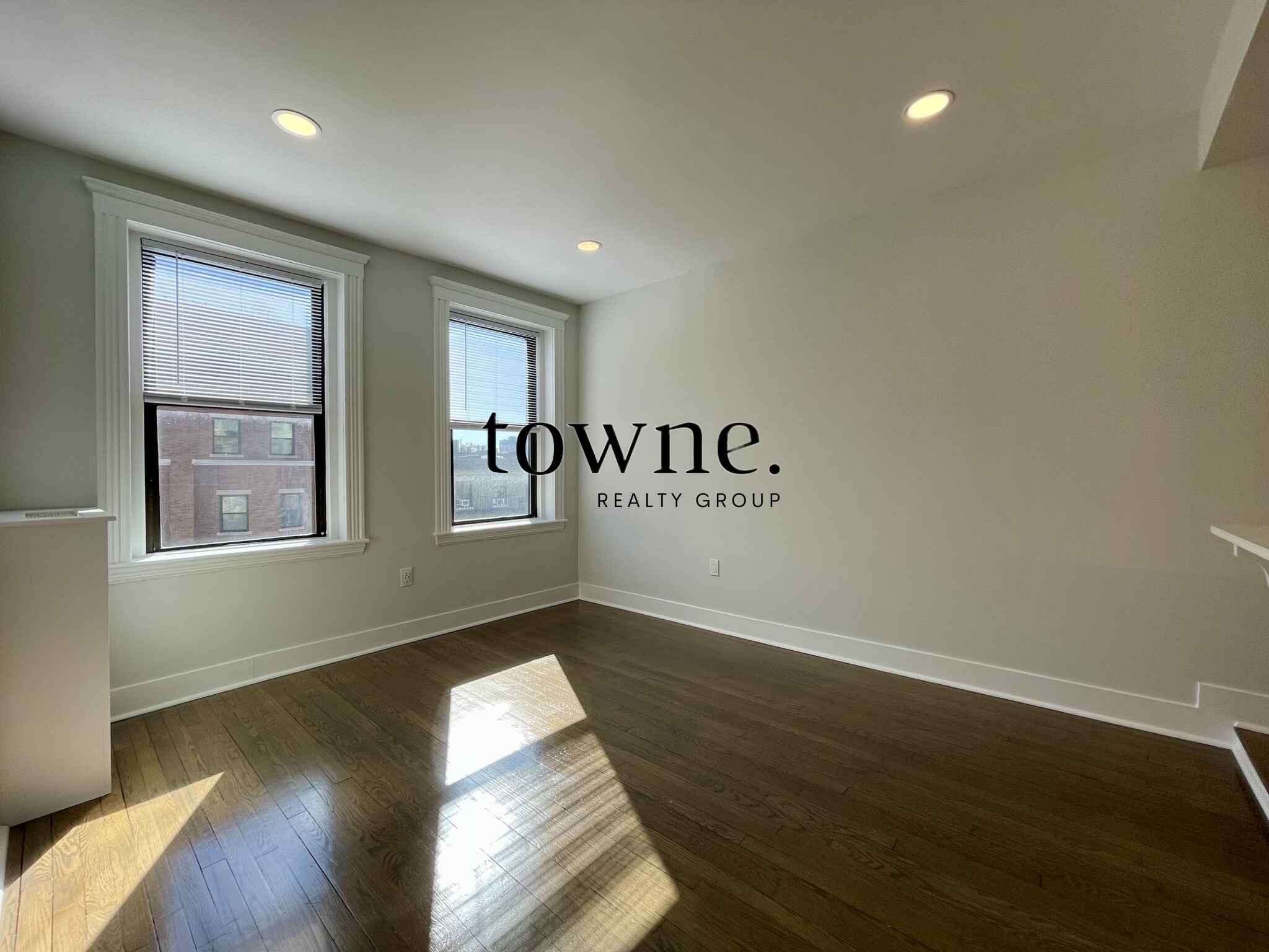 19 Peterborough St, Fenway