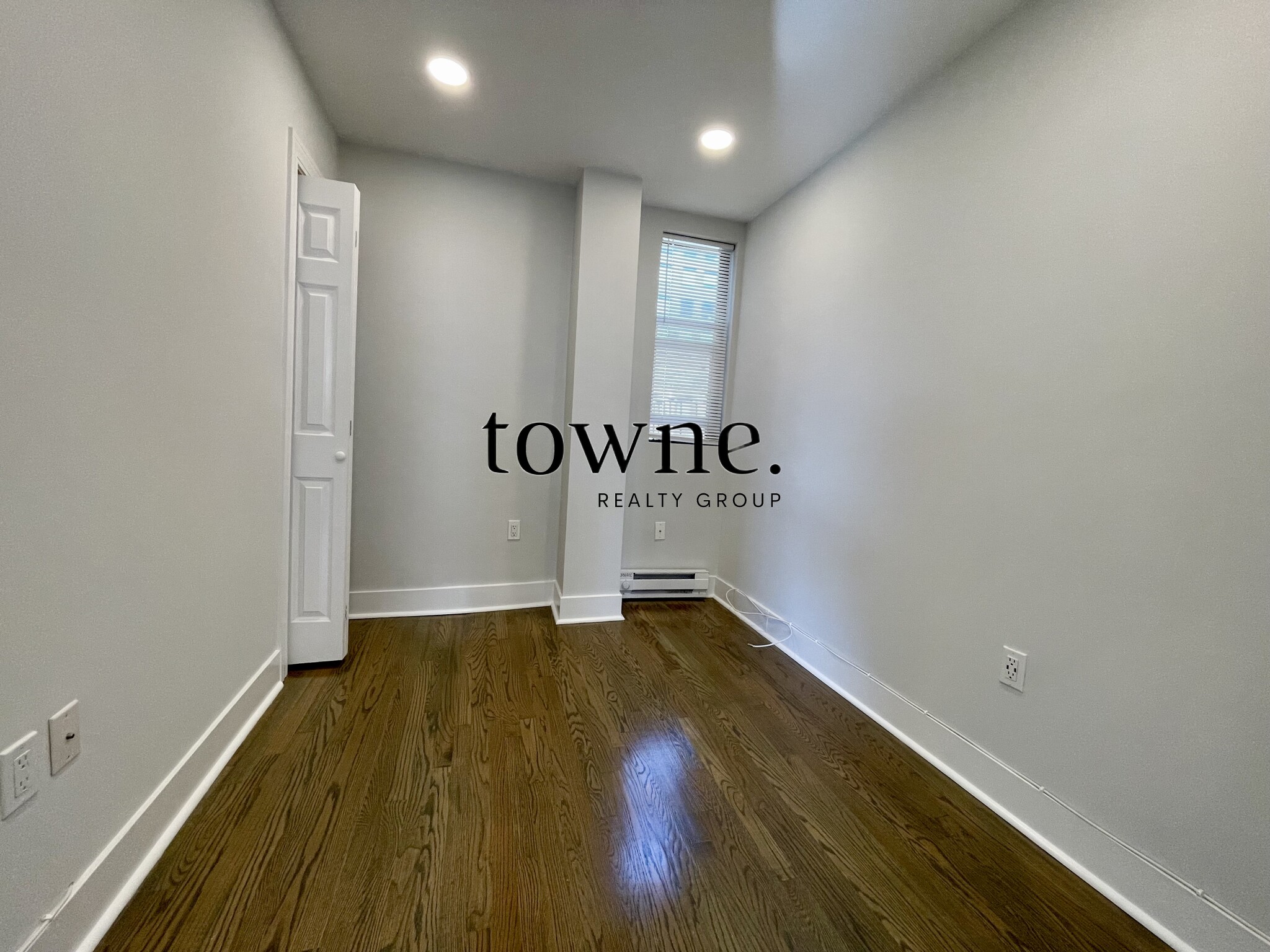 19 Peterborough St, Fenway