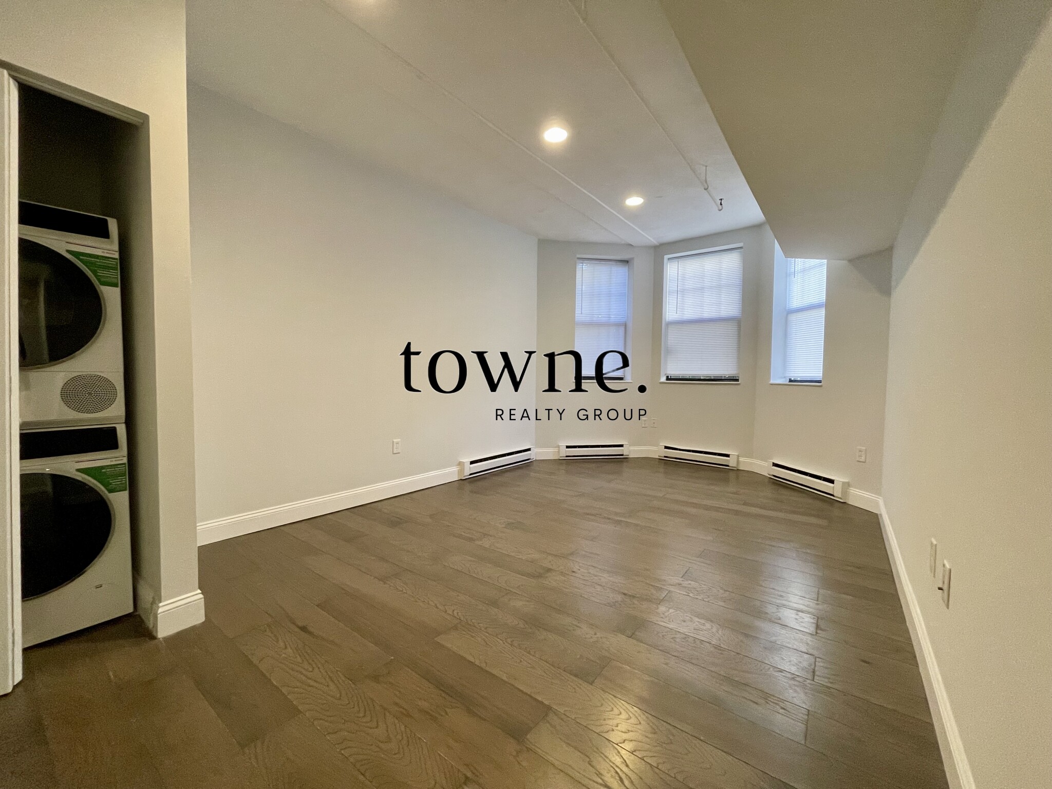 107 Queensberry St, Fenway