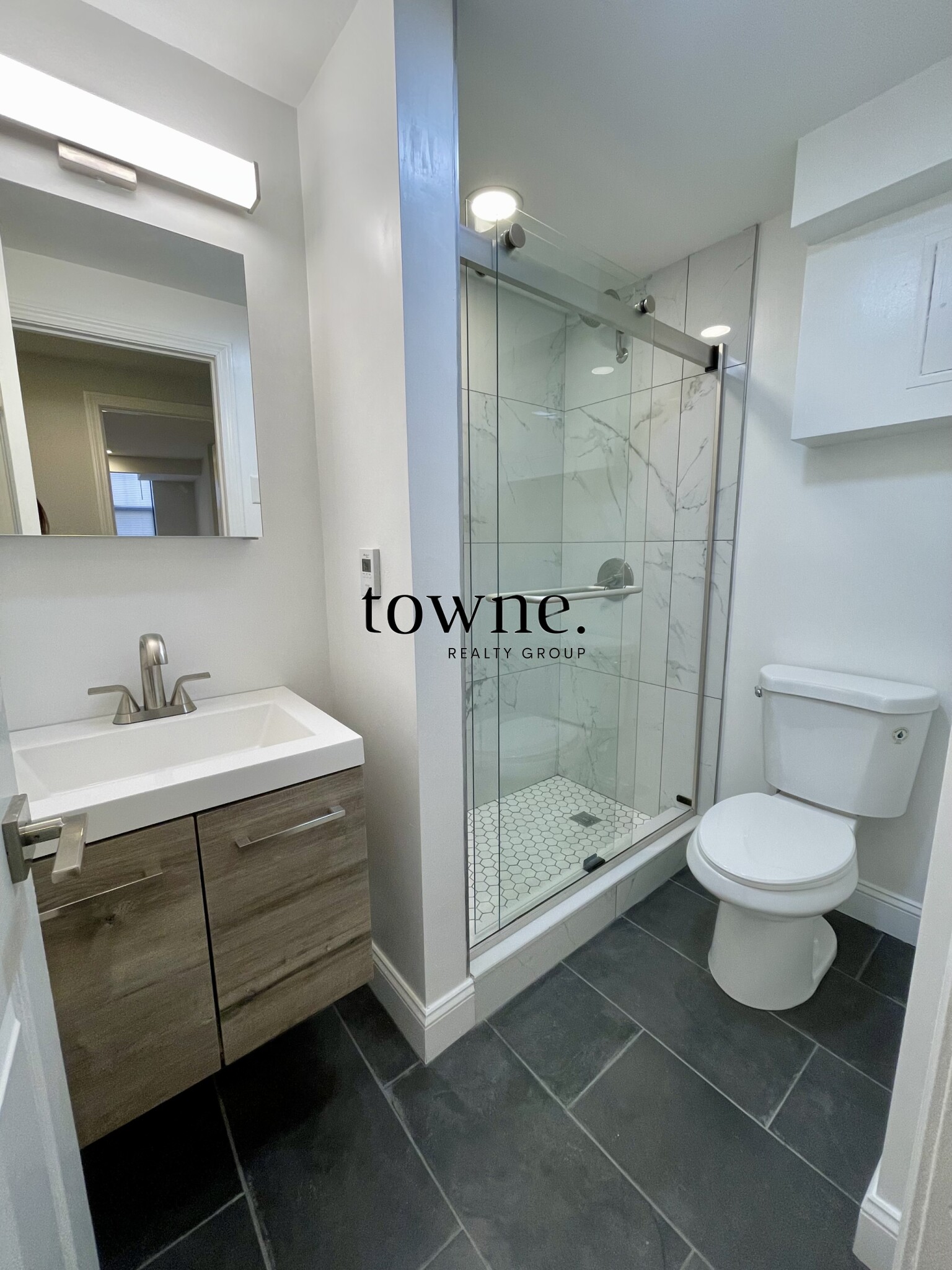 107 Queensberry St, Fenway