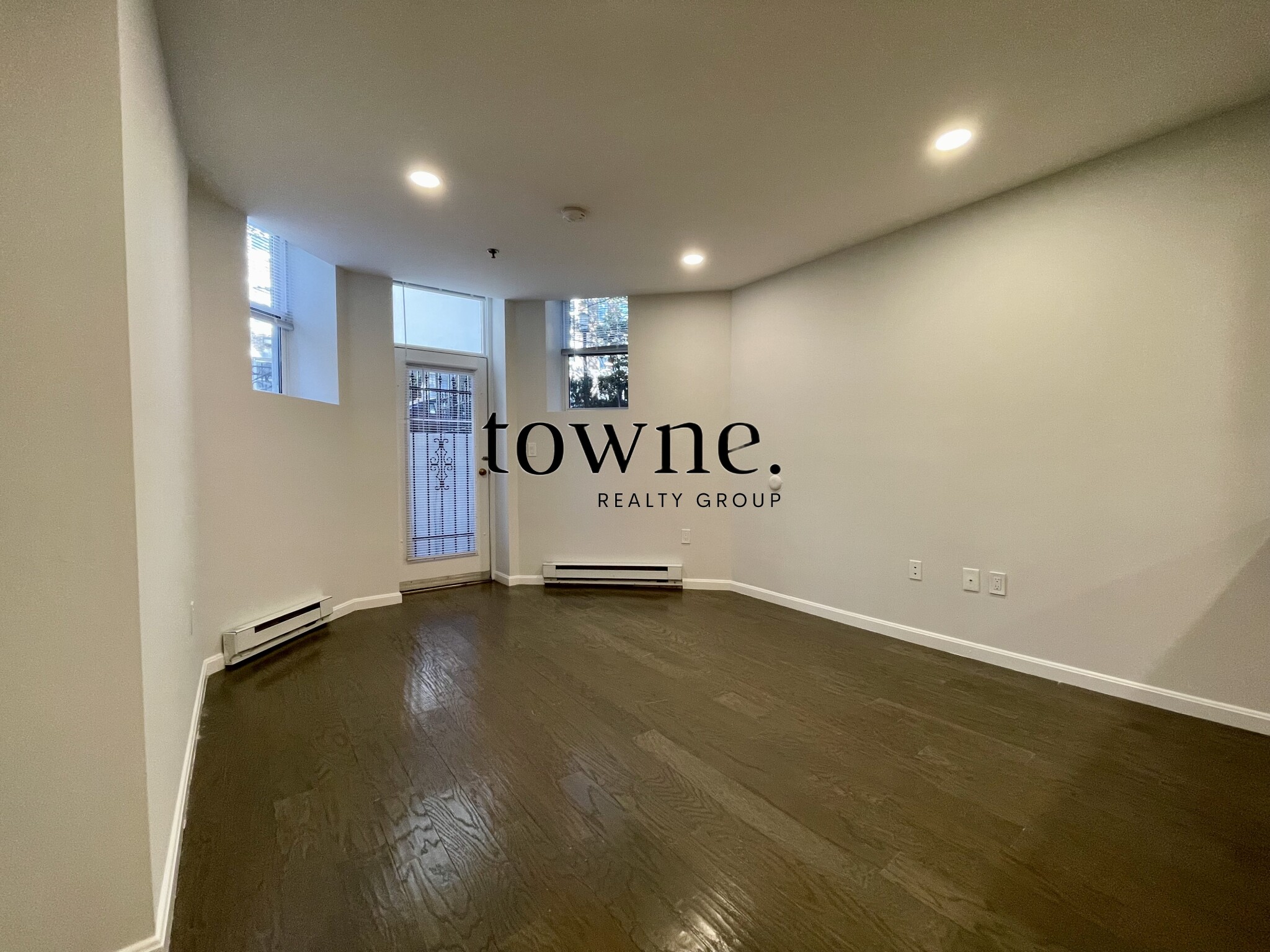 20 Queensberry St, Fenway