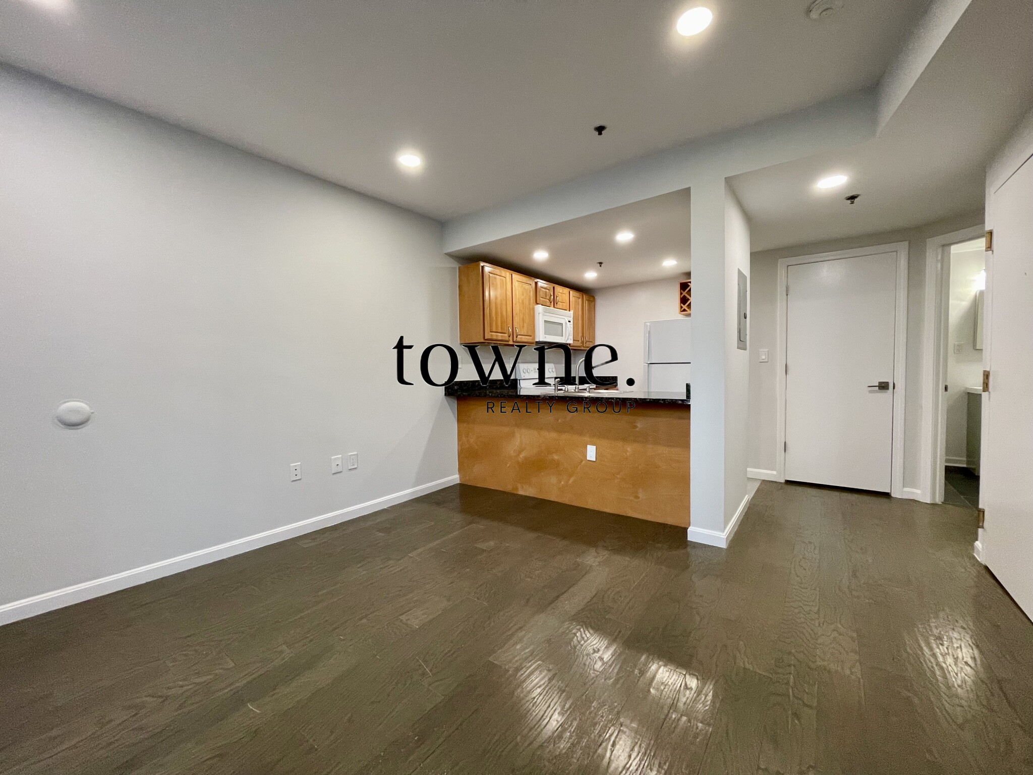 20 Queensberry St, Fenway