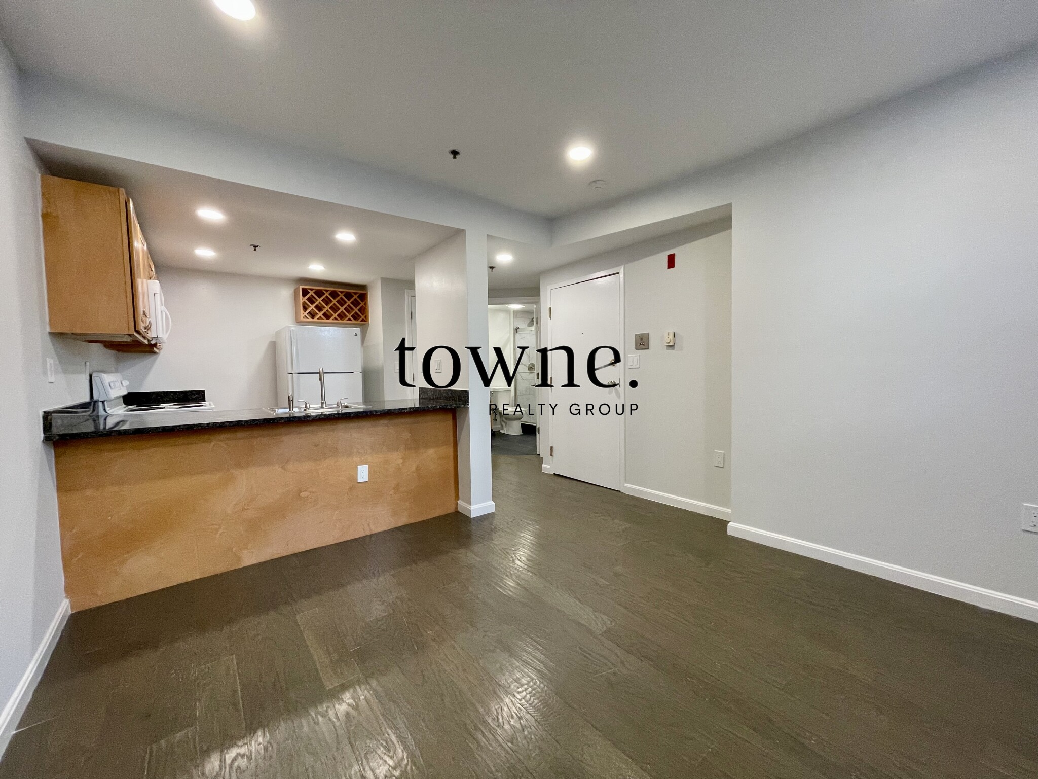 20 Queensberry St, Fenway