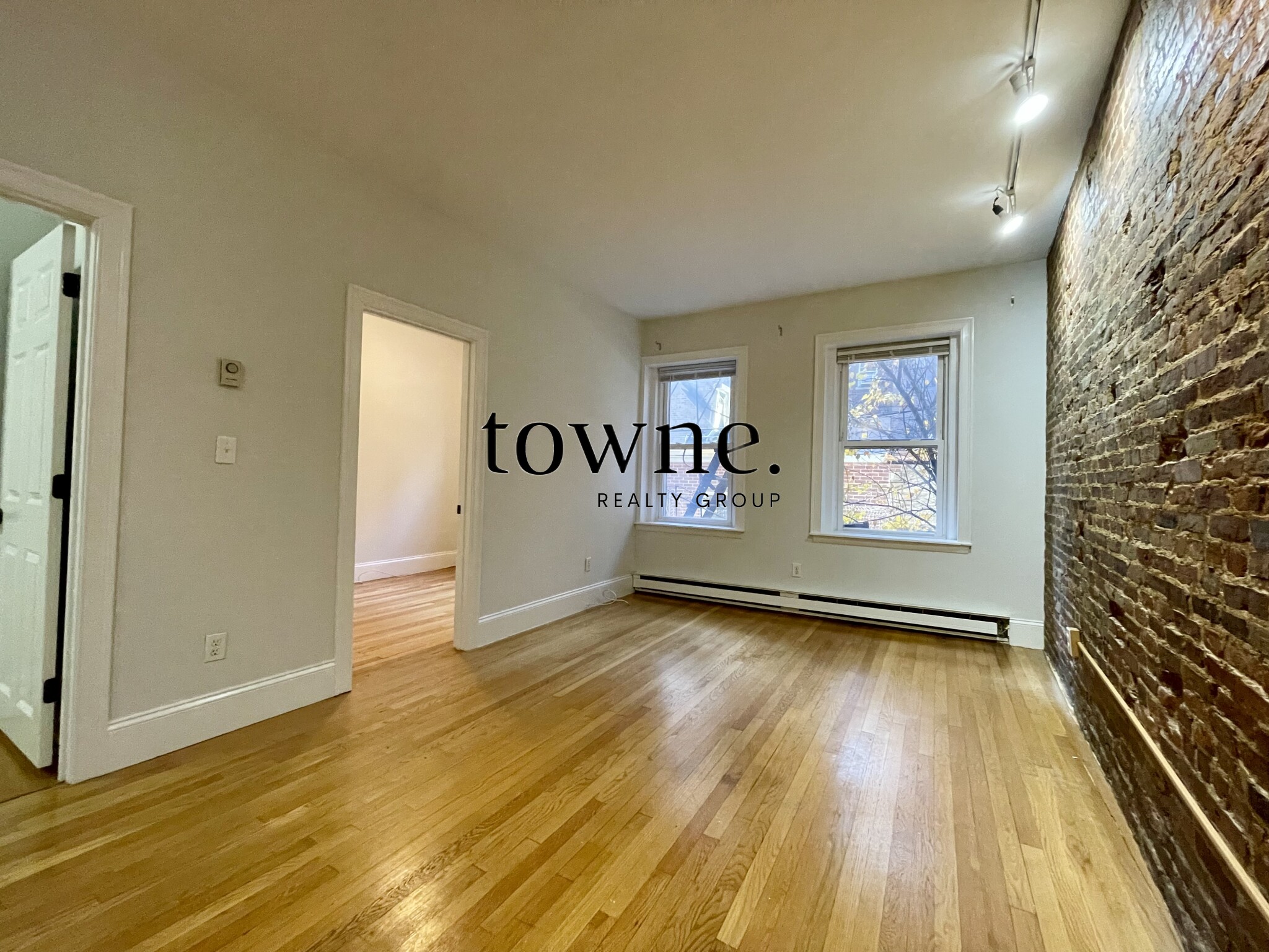 88 West Cedar St, Beacon Hill