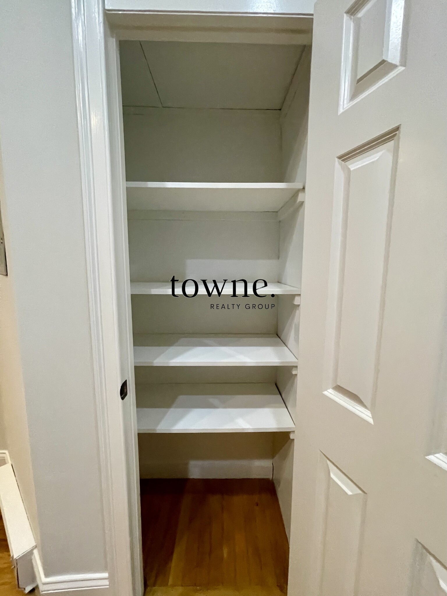 88 West Cedar St, Beacon Hill