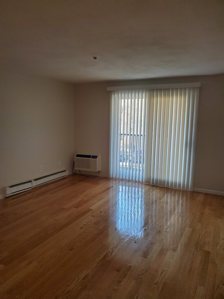 55 Elmwood Park, Quincy