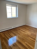 580 Cummins Hwy, Mattapan