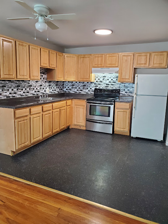 580 Cummins Hwy, Roxbury