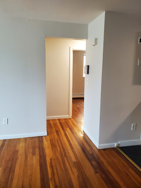 580 Cummins Hwy, Roxbury