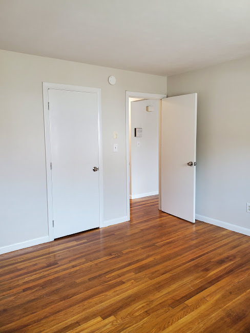 580 Cummins Hwy, Roxbury