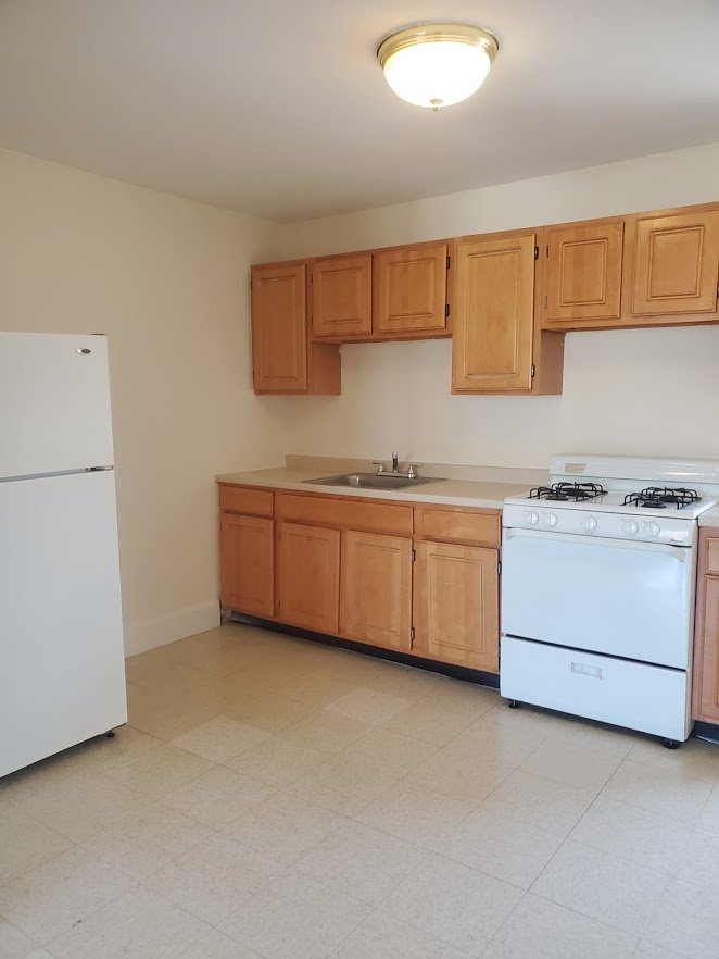 9 Victory Rd, Mattapan