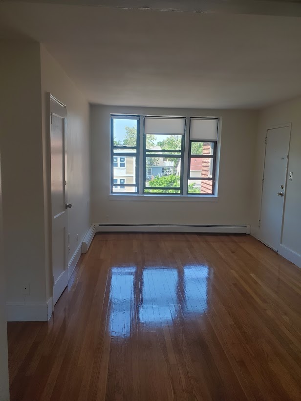 9 Victory Rd, Mattapan