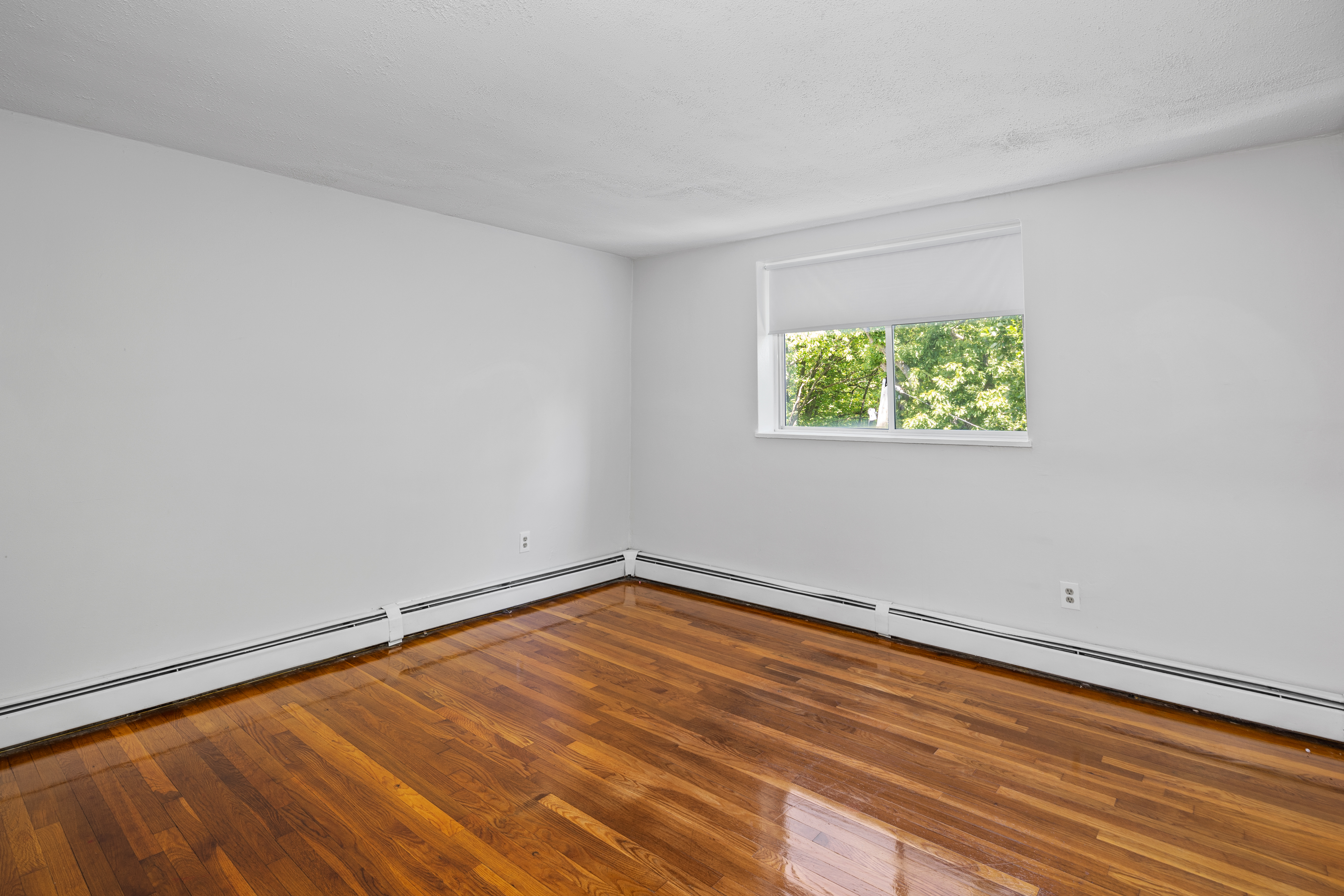 Photos of apartment on Cummins Highway,Boston MA 02126