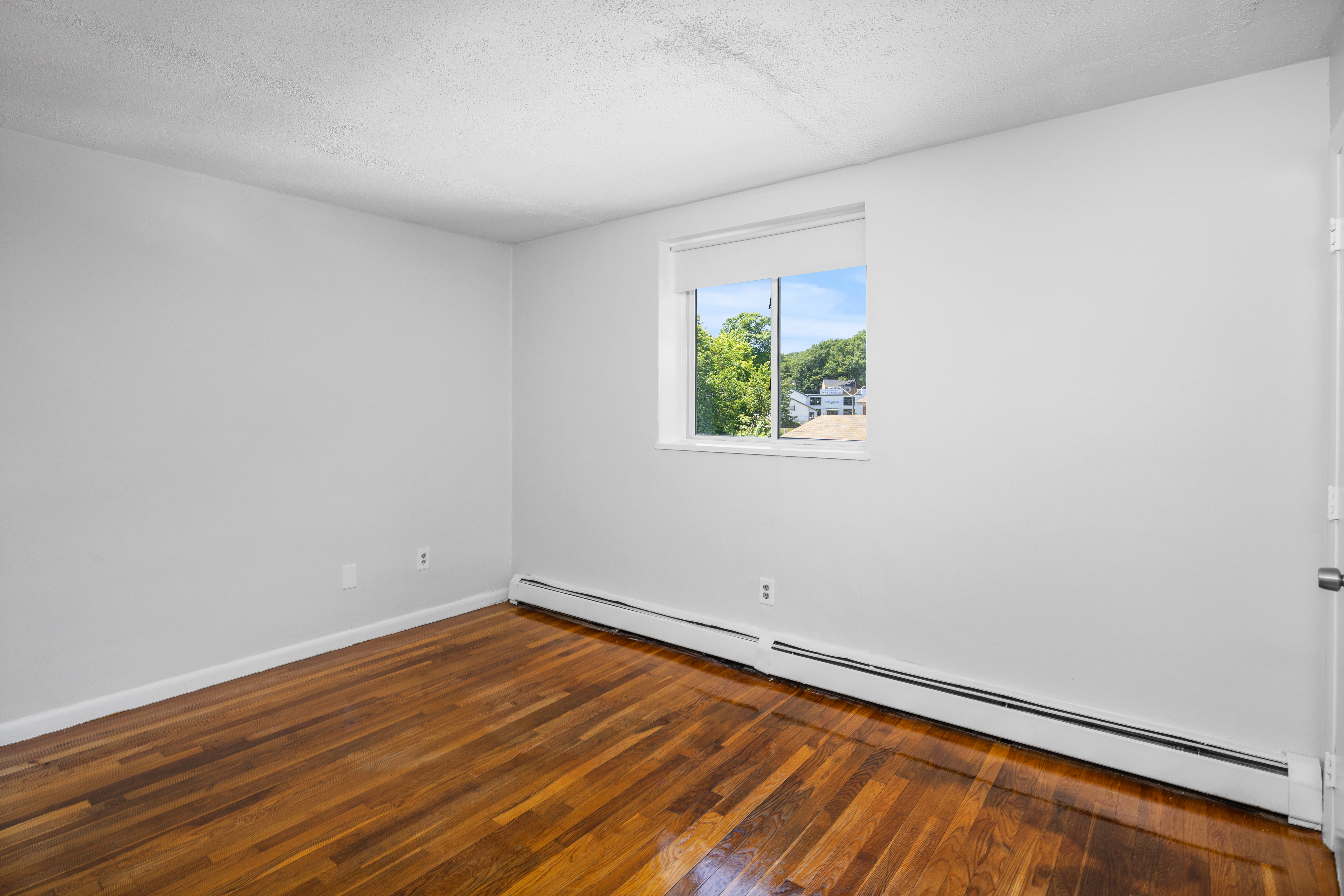Photos of apartment on Cummins Highway,Boston MA 02126