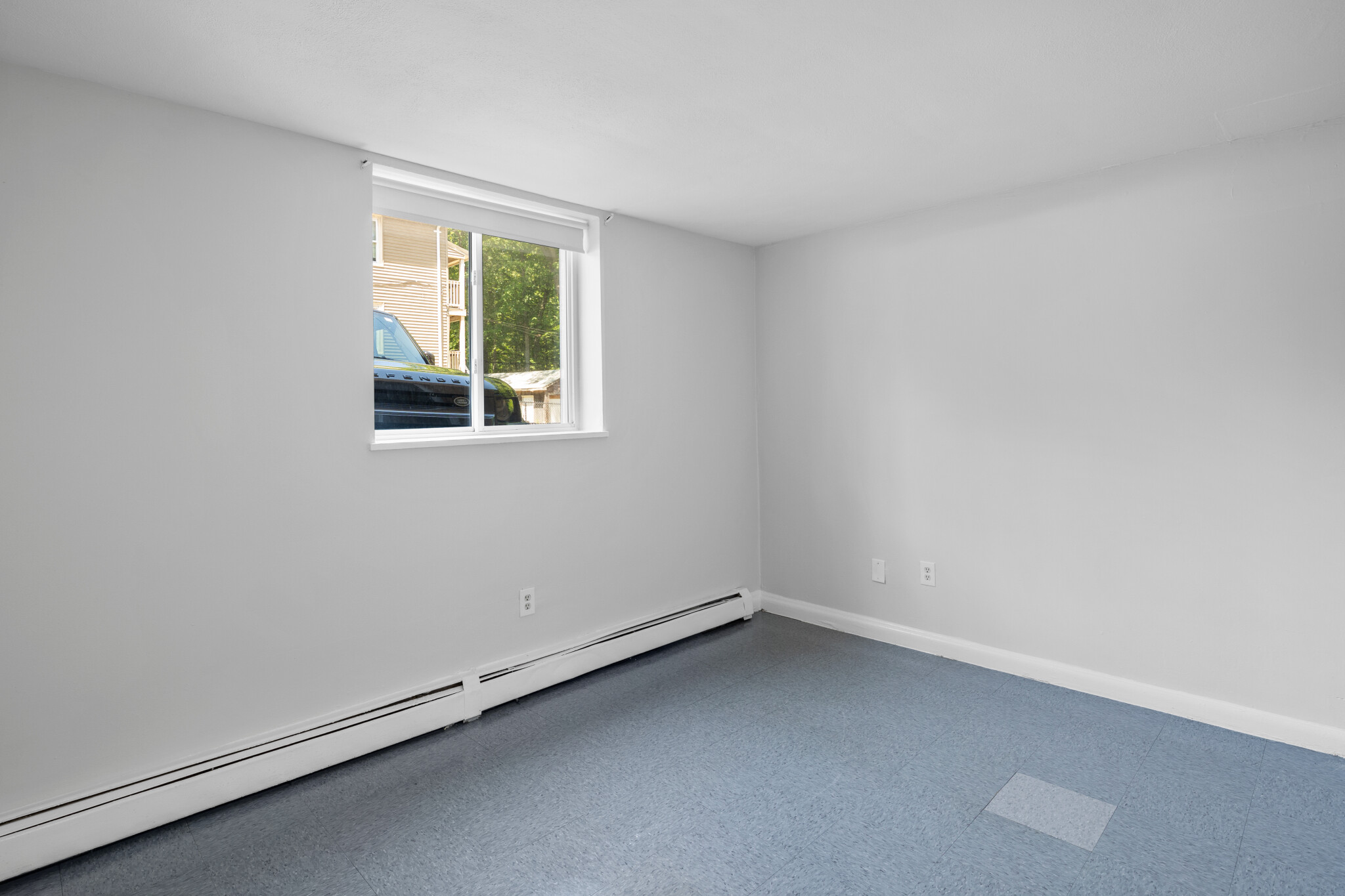 700 Cummins Hwy, Mattapan