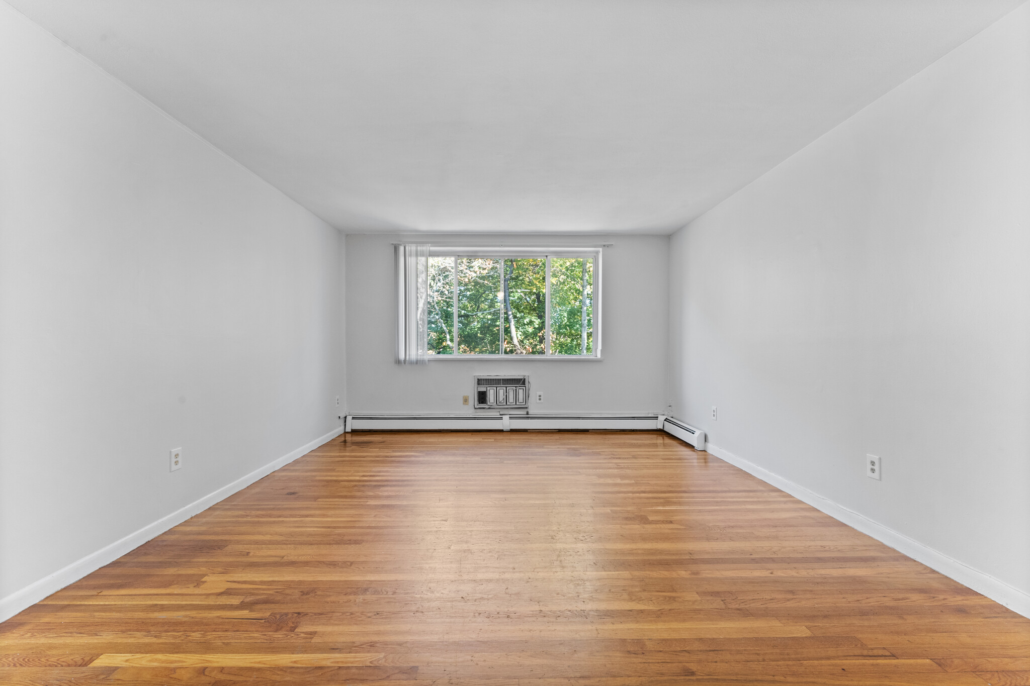 580 Cummins Highway — Mattapan