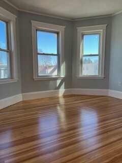 Photos of apartment on Cummins Hwy,Boston MA 02131