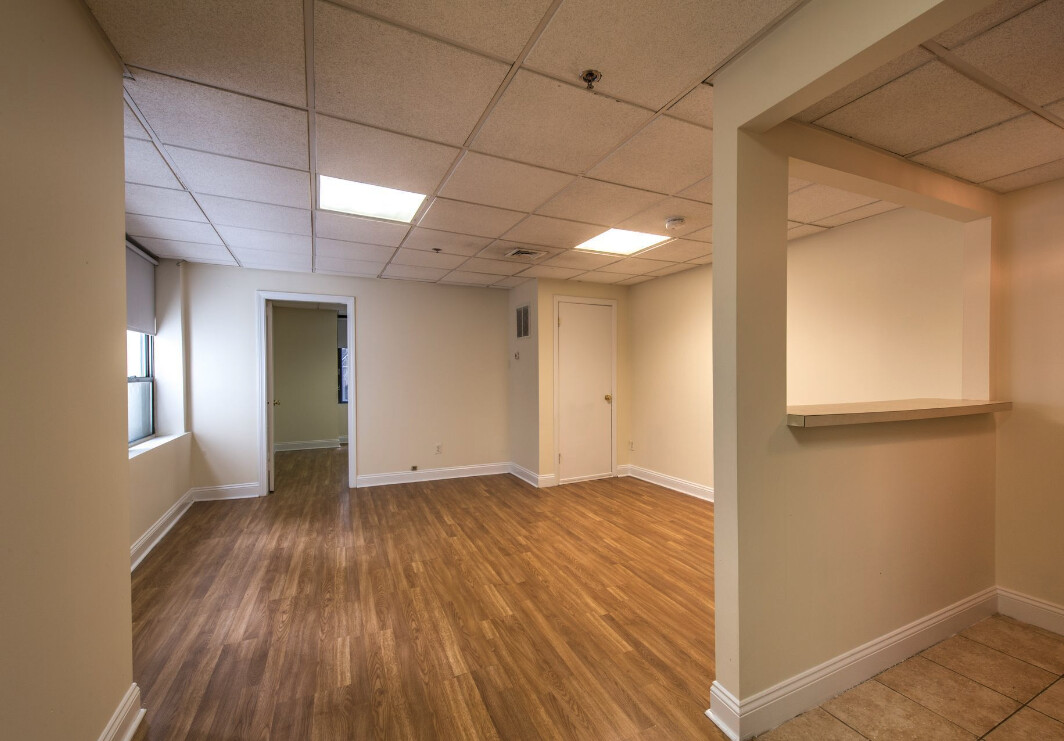 62 Boylston St, Downtown