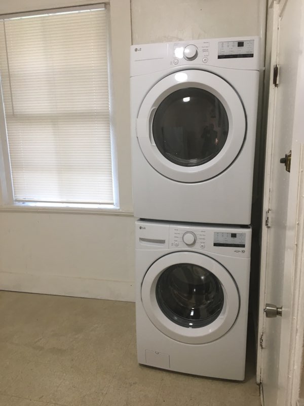 4 Adella Pl, Brighton