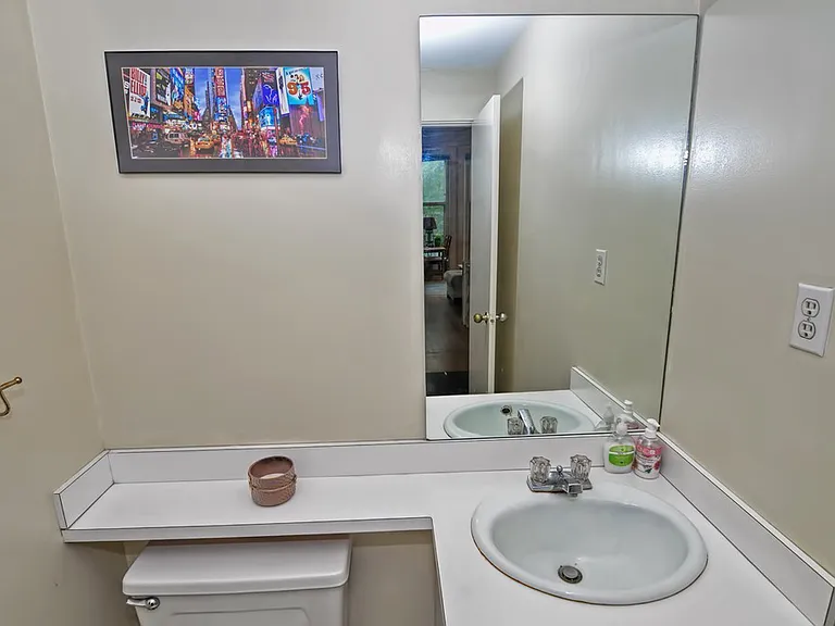 327 Commonwealth Ave, Back Bay