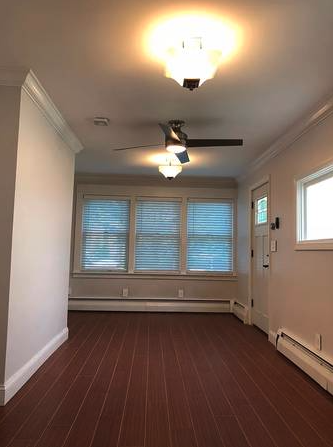 1572 Beacon St, Waban