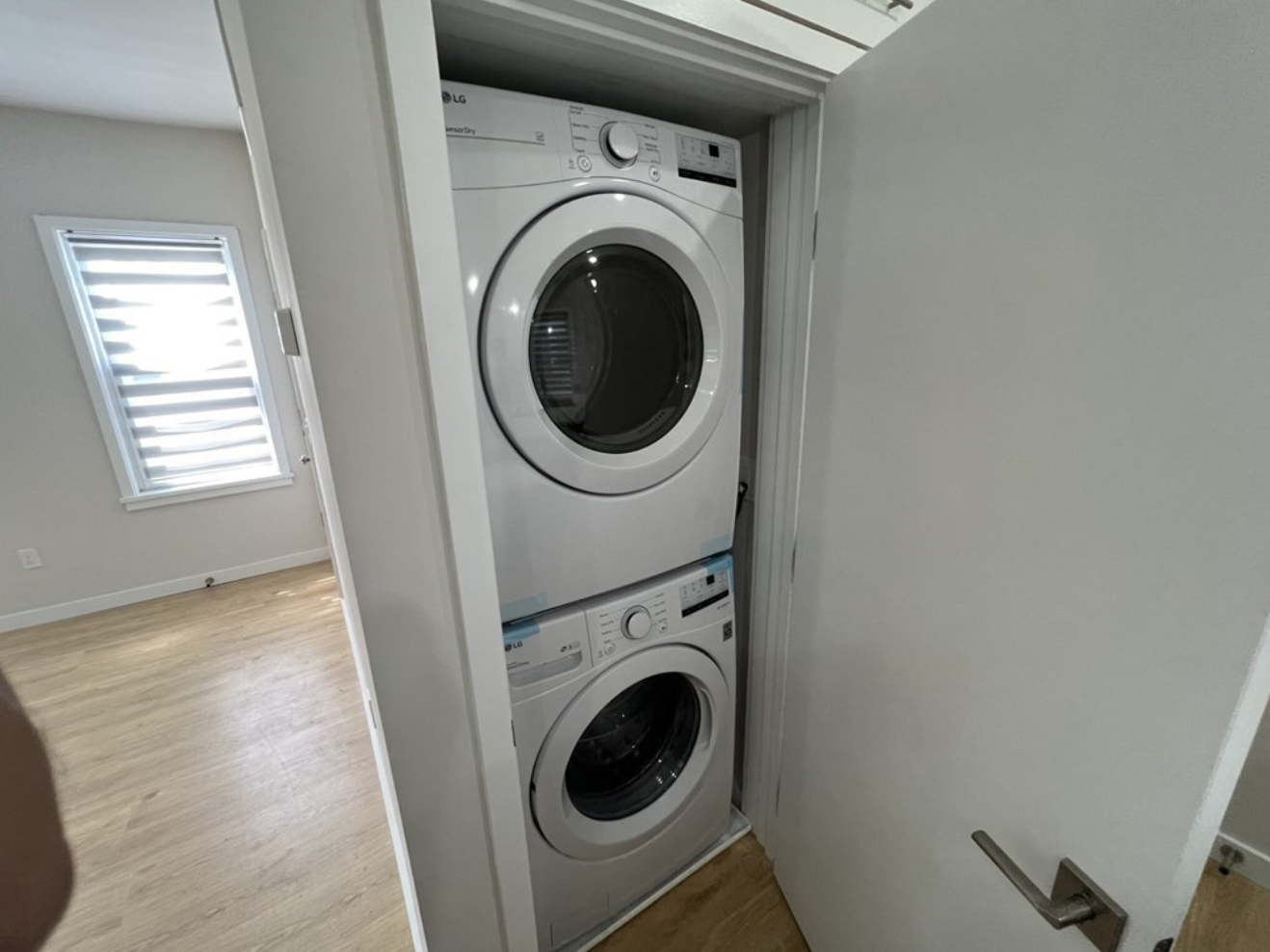 7 Transit St, South Boston