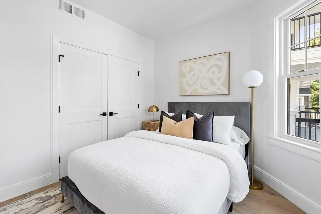 67 Merriam St, East Somerville