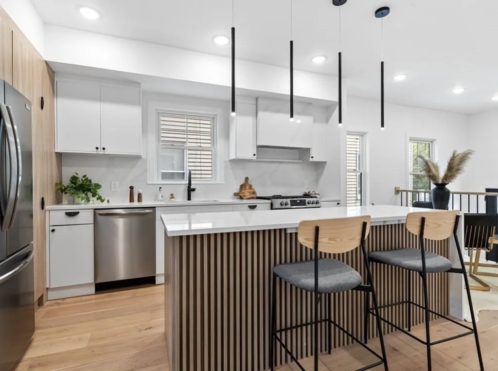 67 Merriam St, East Somerville