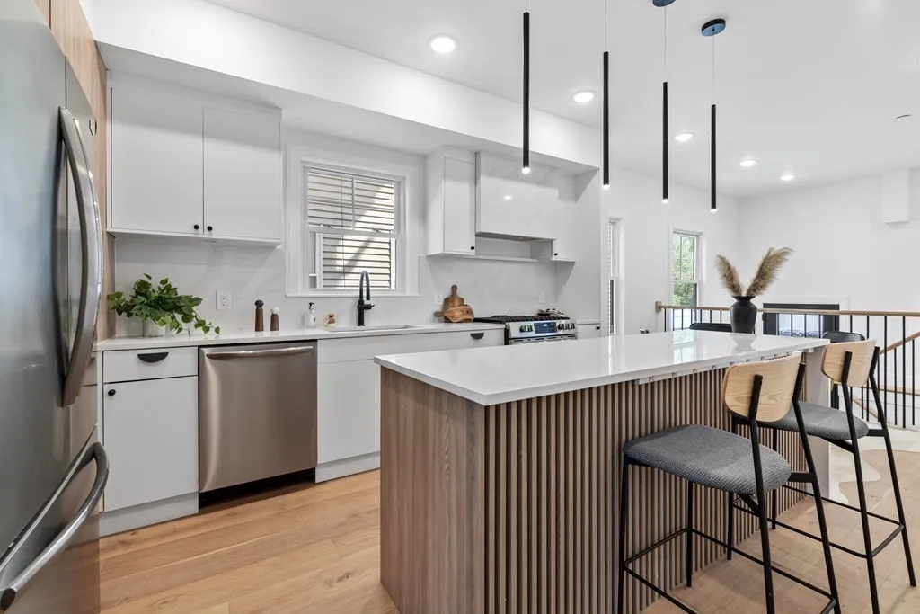 67 Merriam St, East Somerville