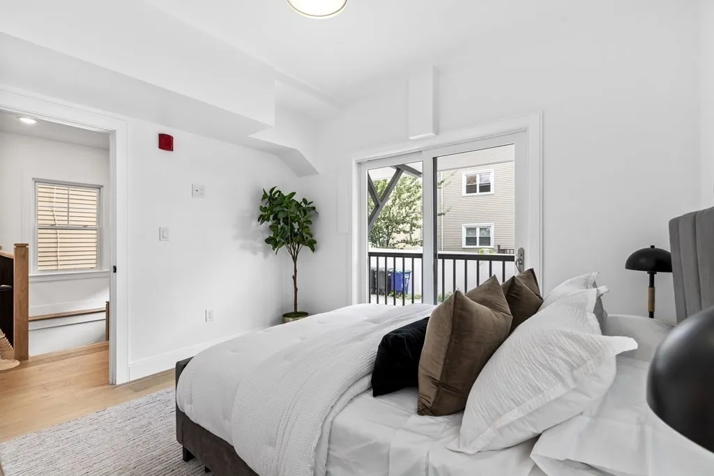 67 Merriam St, East Somerville