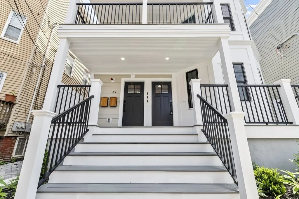 67 Merriam St, East Somerville