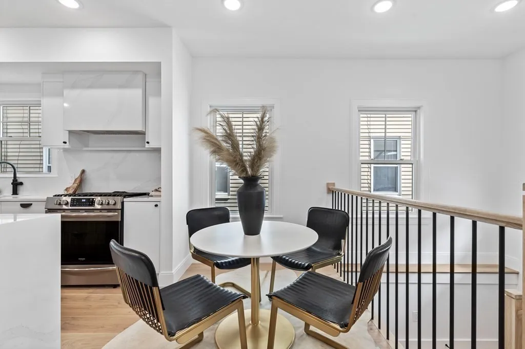 67 Merriam St, East Somerville