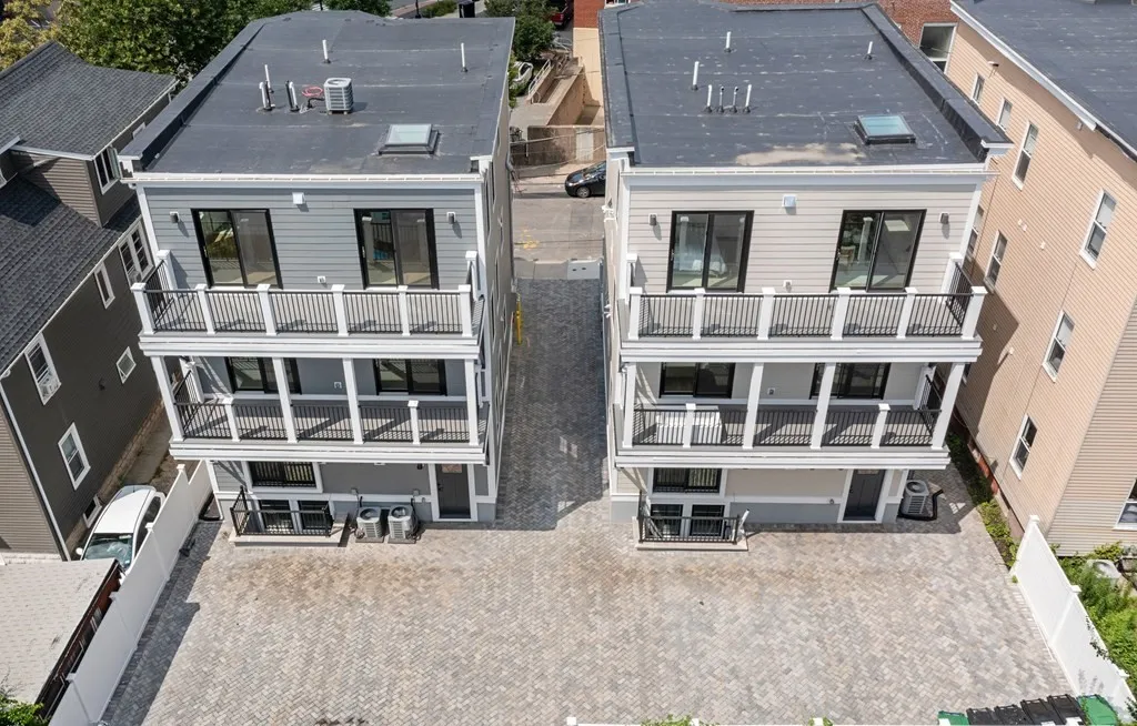 67 Merriam St, East Somerville