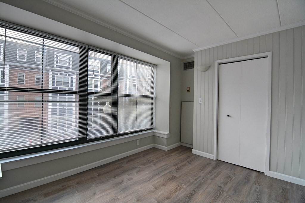 3 Douglas Park, South End