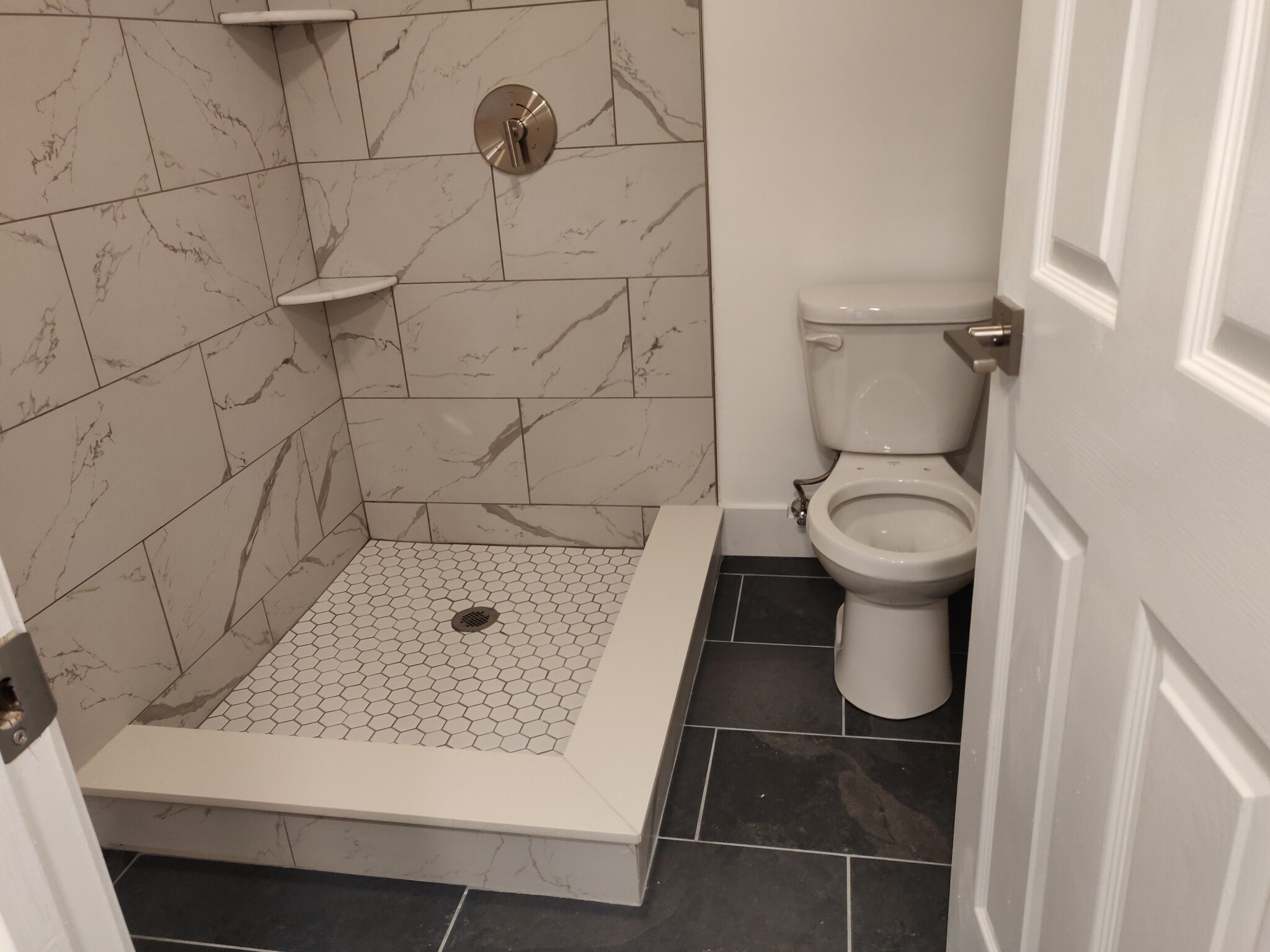 124 Peterborough St, Fenway