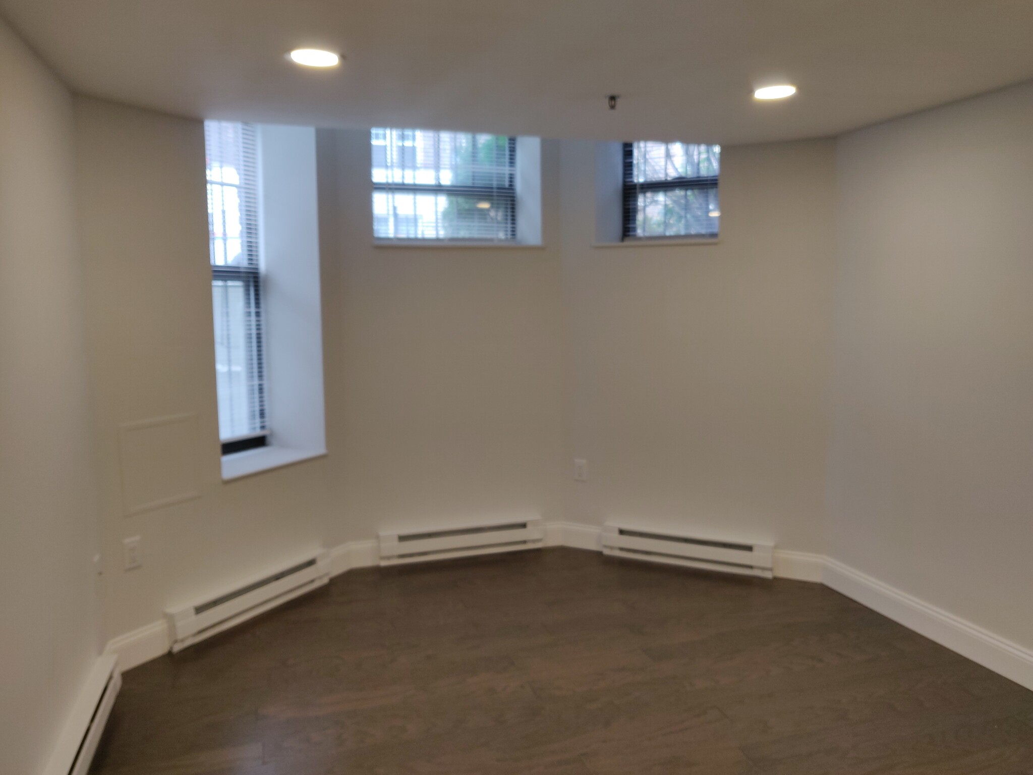 124 Peterborough St, Fenway