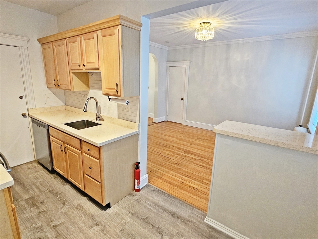 374 Chestnut Hill Ave, Brighton