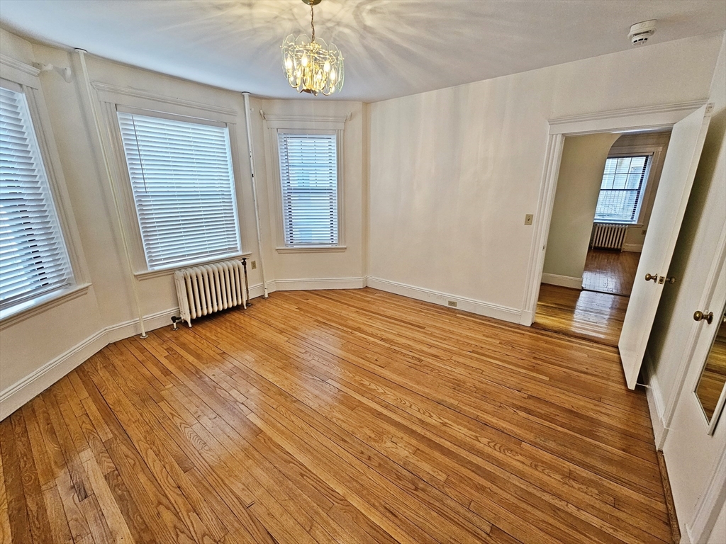 374 Chestnut Hill Ave, Brighton