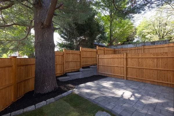 10 Belmont St, Newton Corner