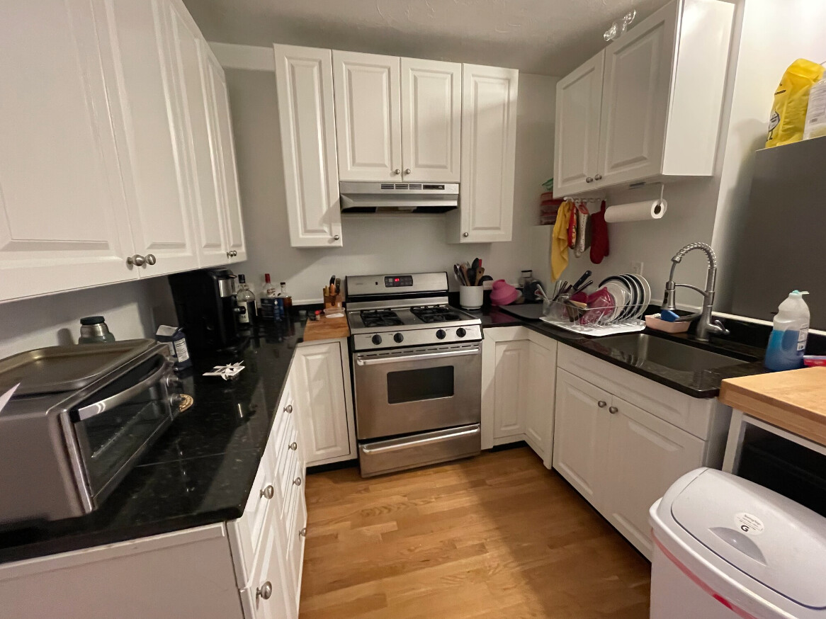 682 Parker St, Mission Hill