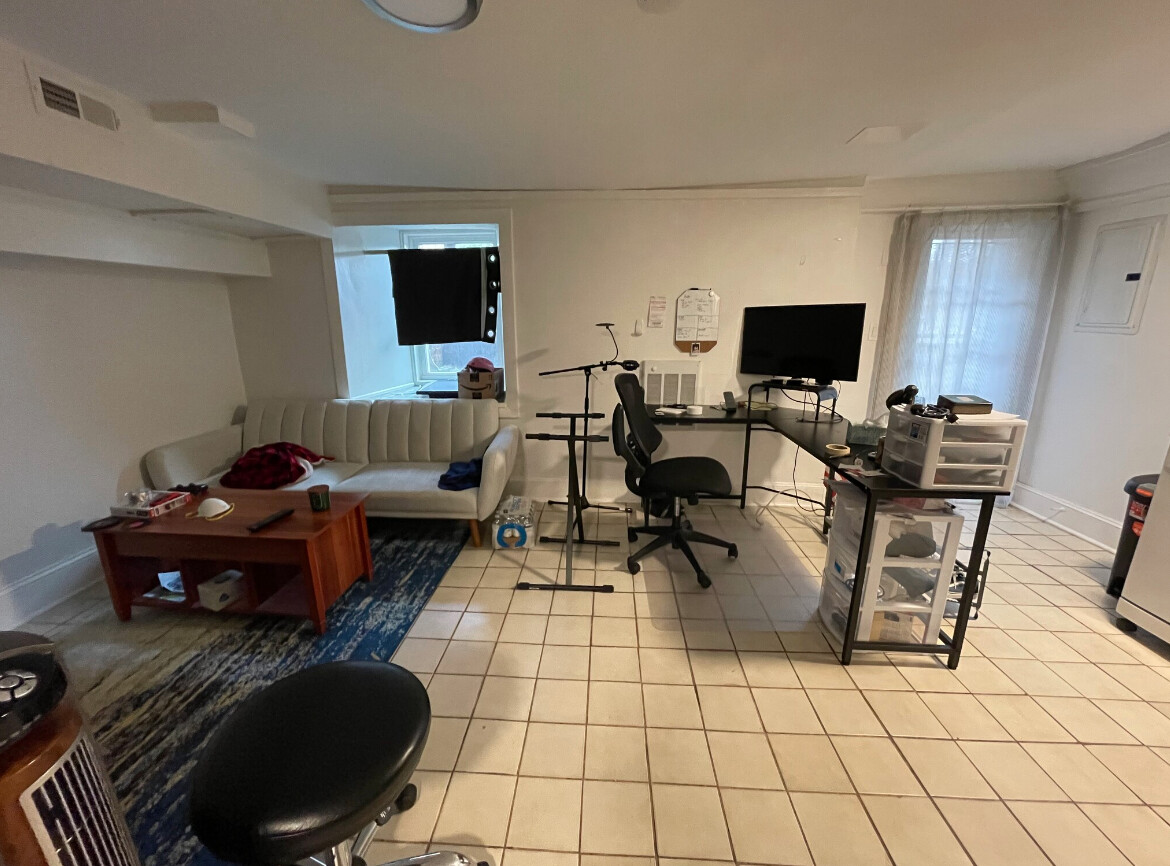 682 Parker St, Mission Hill