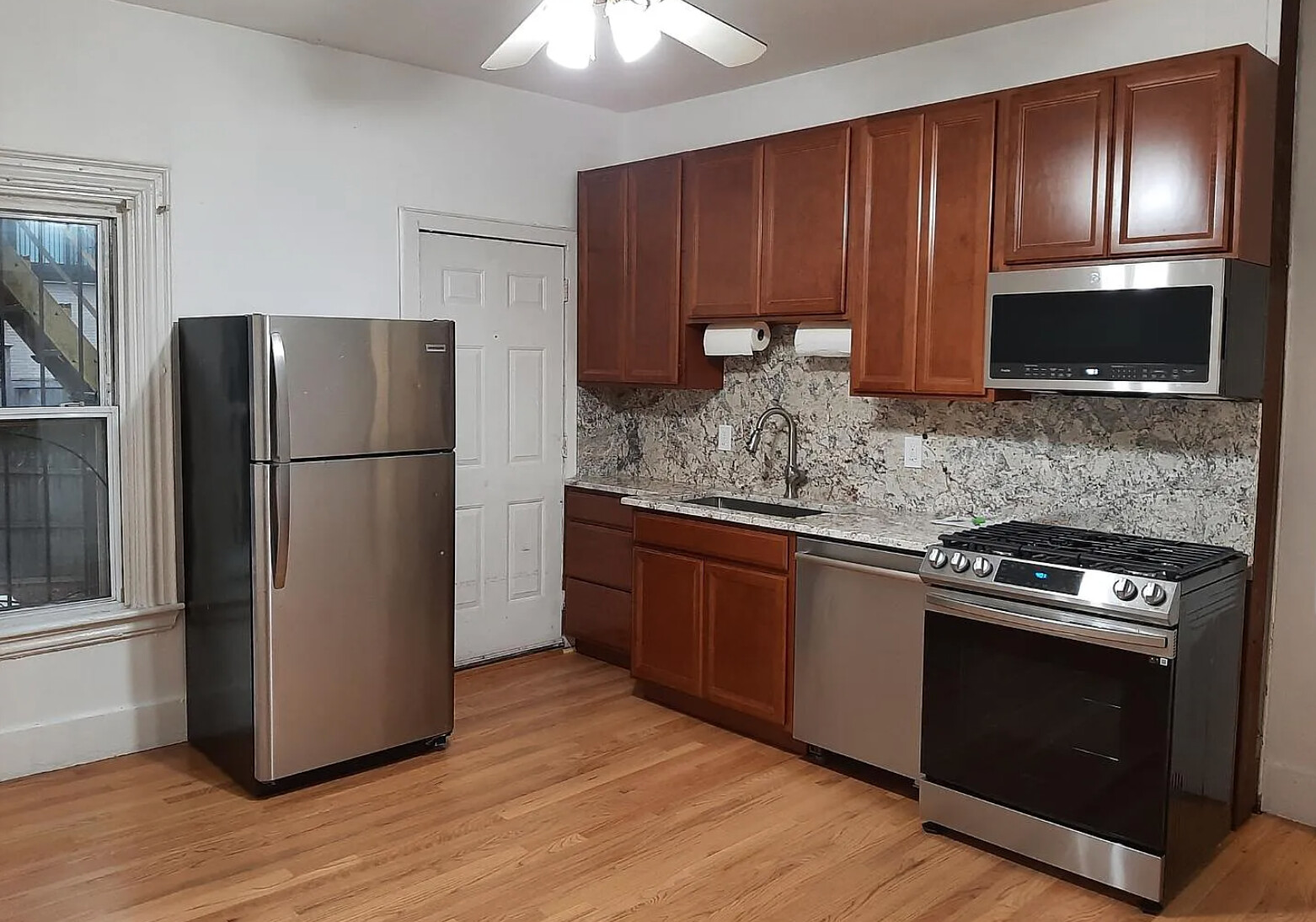 6 Sewall St, Mission Hill