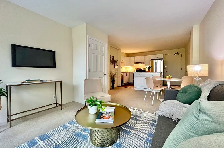 29 Concord Ave, Neighborhood Nine